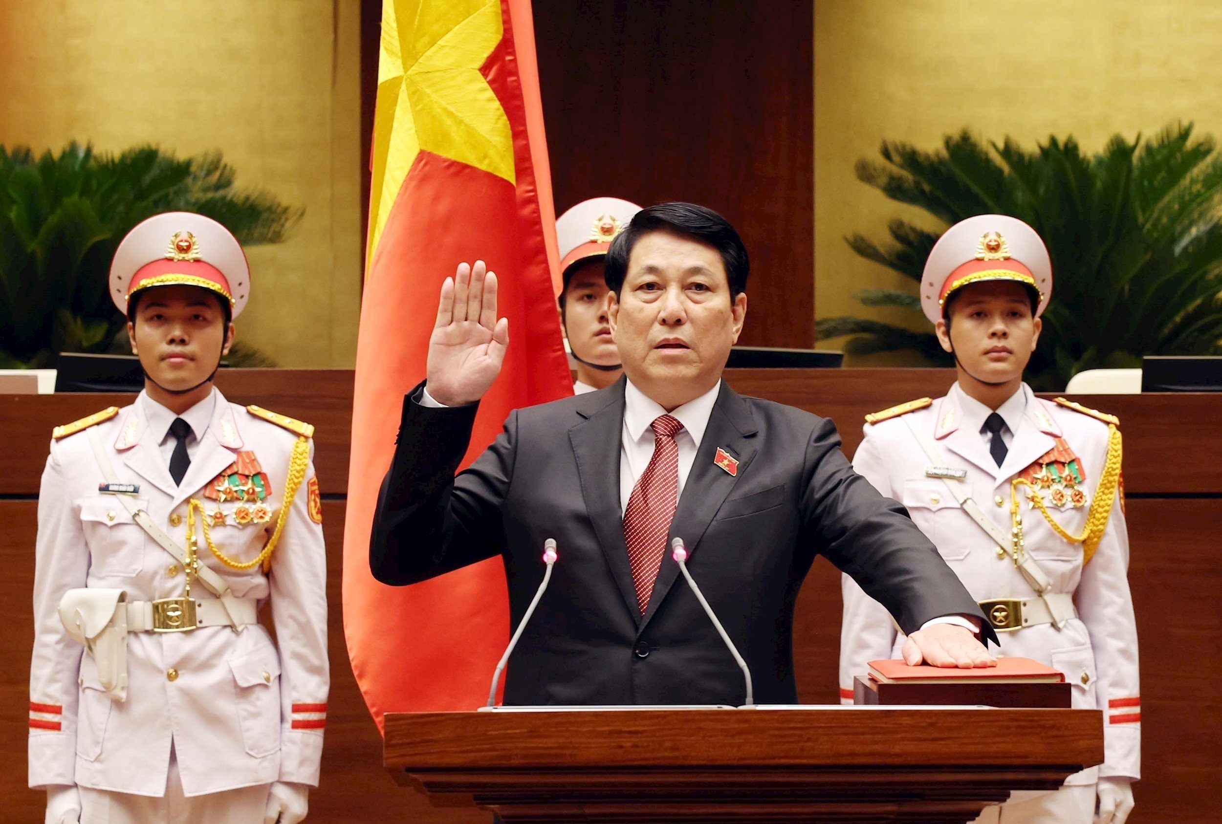 vna_potal_10_su_kien_noi_bat_cua_viet_nam_nam_2024_do_ttxvn_binh_chon-su_kien_2_kien_toan_cac_chuc_danh_lanh_dao_chu_chot_7774229.jpg