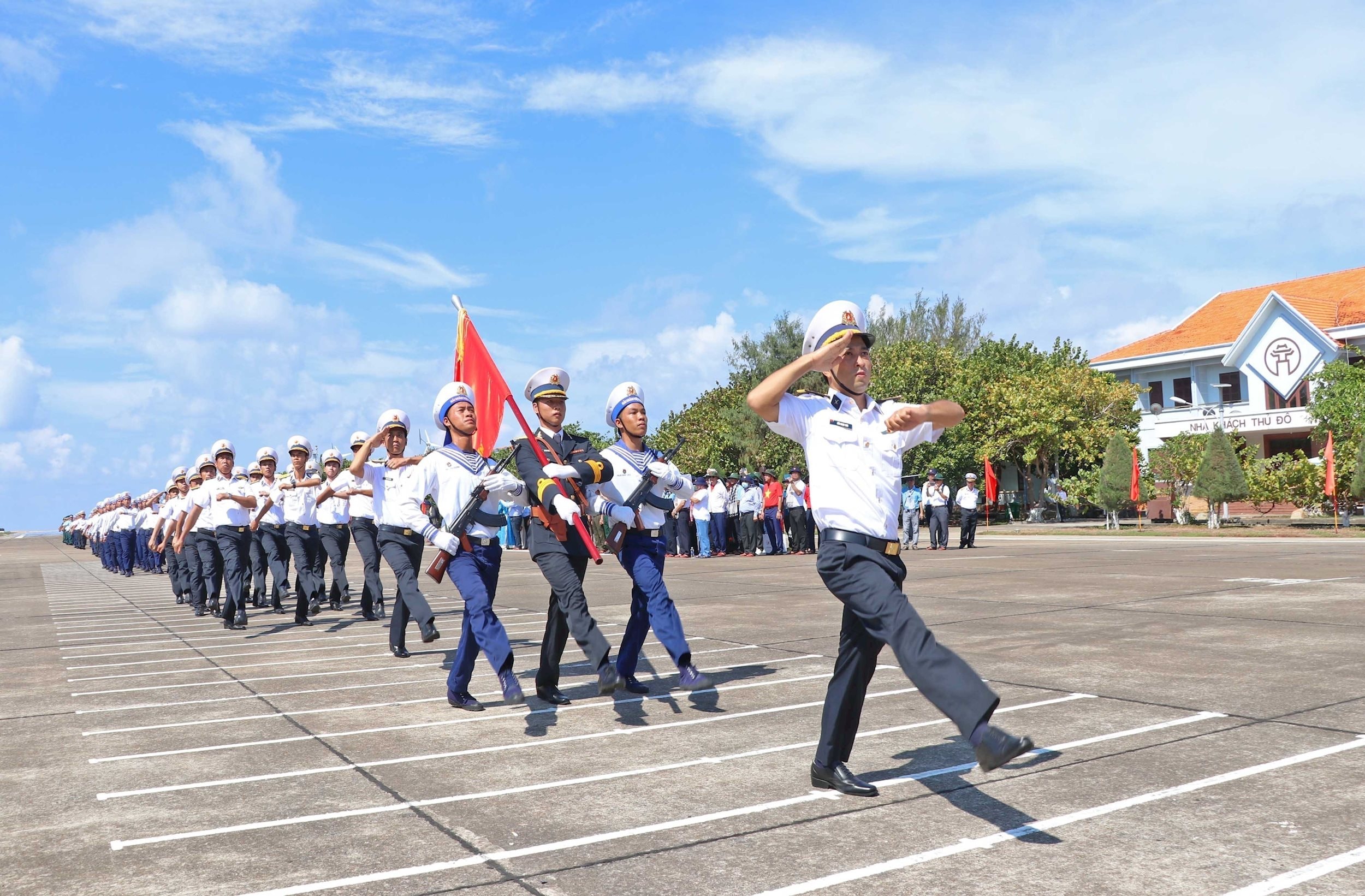 vna_potal_10_su_kien_noi_bat_cua_viet_nam_nam_2024_do_ttxvn_binh_chon-su_kien_4_ky_niem_70_nam_chien_thang_dien_bien_phu_viet_tiep_ban_hung_ca_cua_to__7774212.jpg