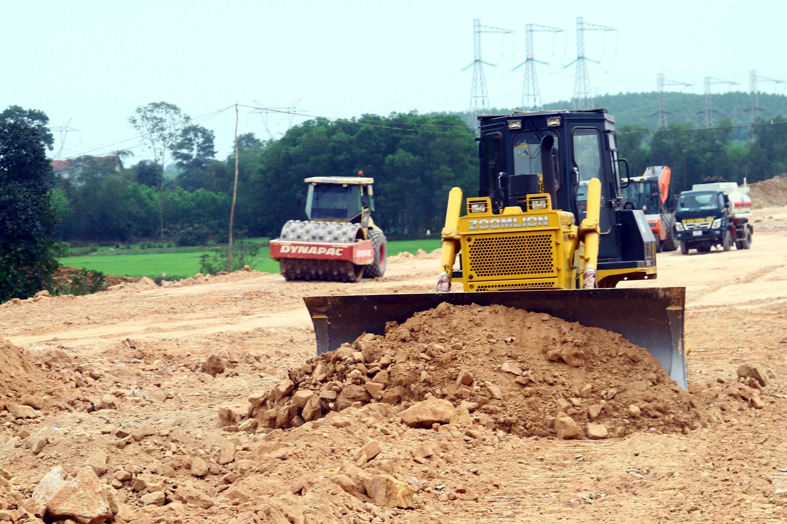 vna_potal_quang_binh_thi_cong_xuyen_tet_du_an_cao_toc_bac_-_nam__7213649.jpg