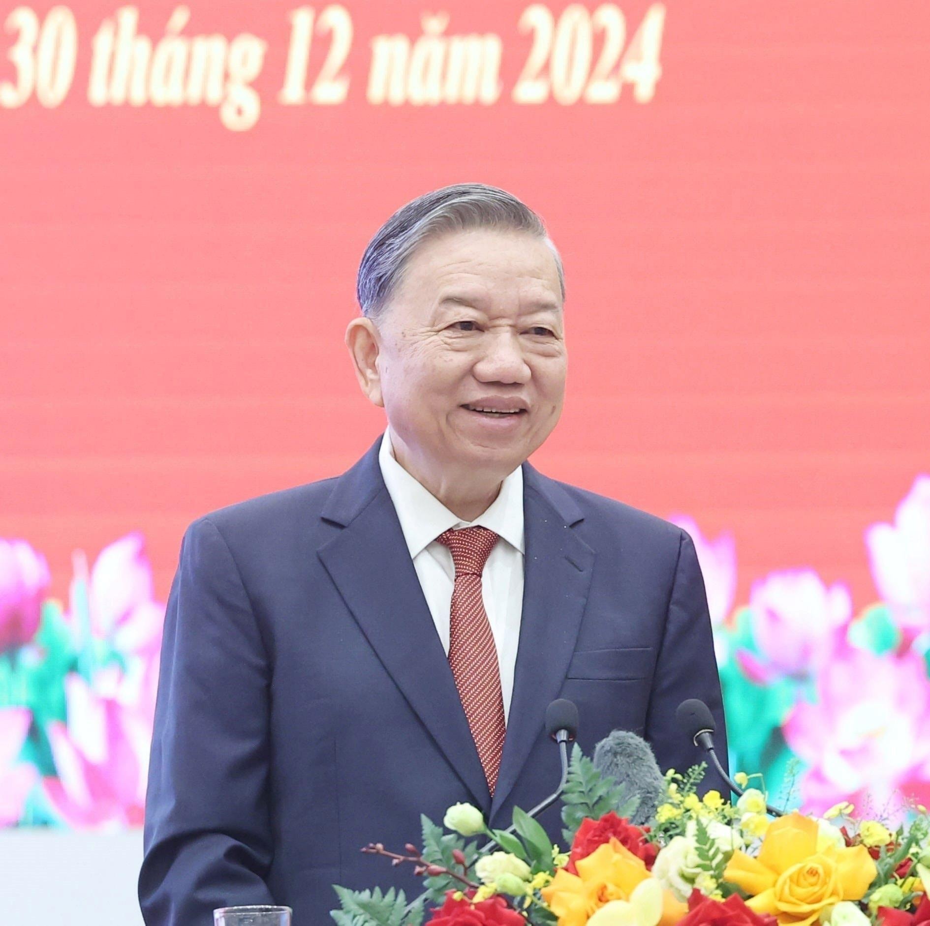 vna_potal_tong_bi_thu_to_lam_gap_mat_dai_bieu_tri_thuc_nha_khoa_hoc_7781852(1).jpg