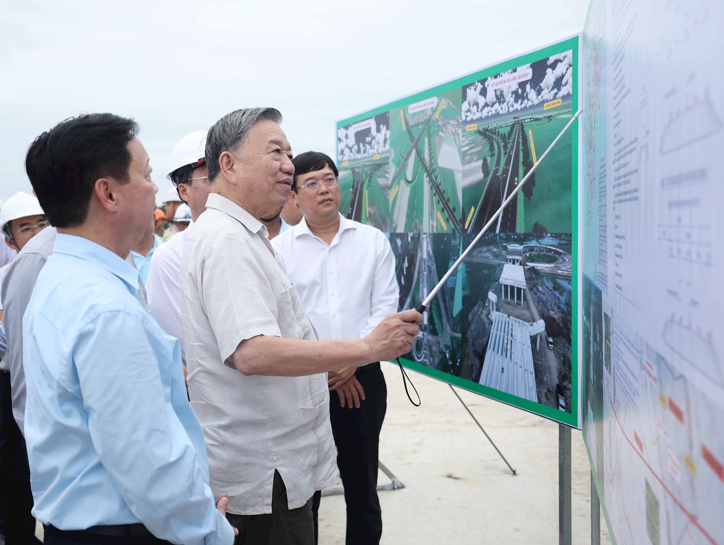 vna_potal_tong_bi_thu_to_lam_khao_sat_du_an_cao_toc_cao_lanh_-_an_huu__7751037.jpg