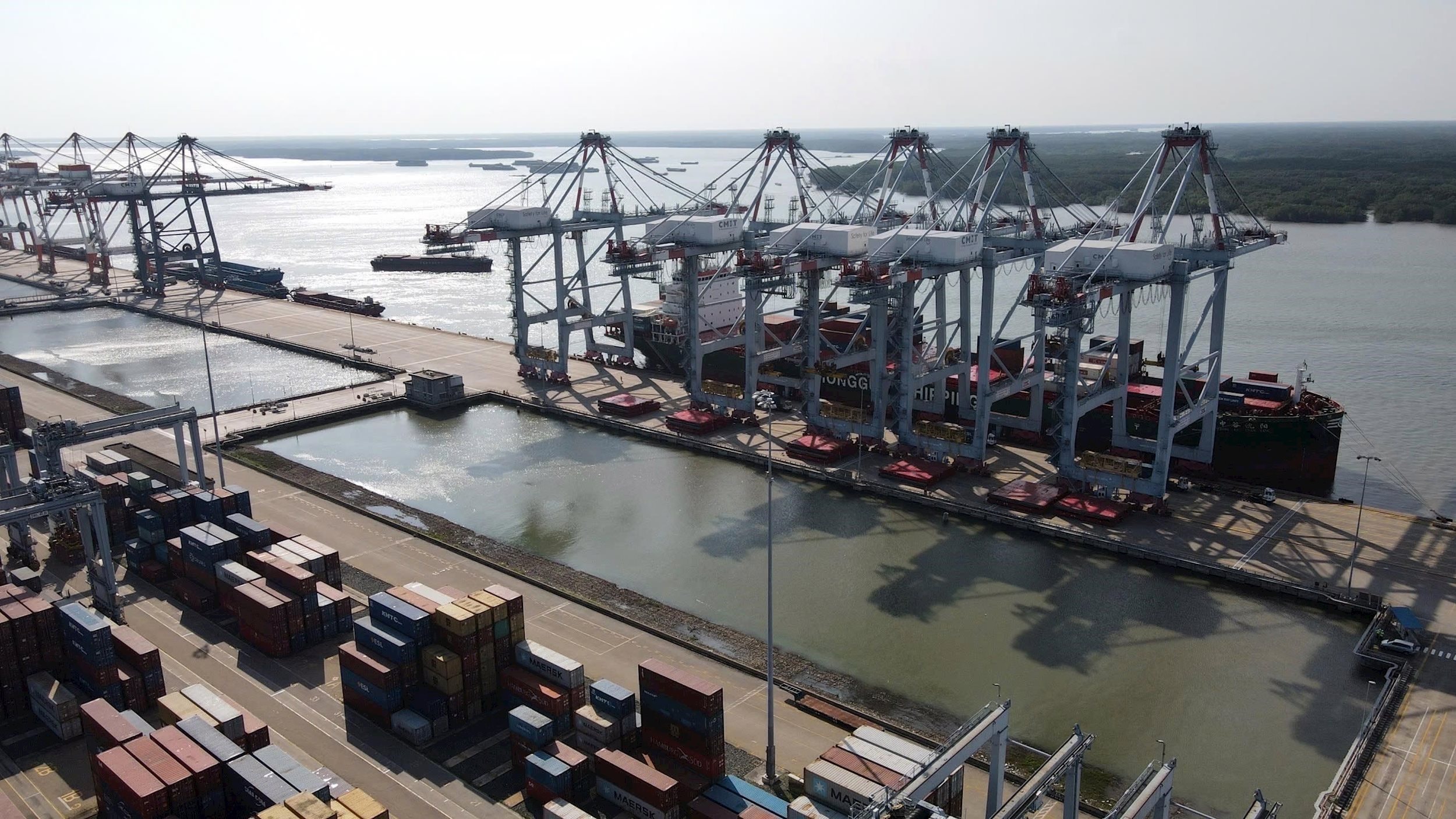 vna_potal_ba_ria-vung_tau_thuc_day_logistics_tai_cum_cang_bien_cai_mep_7753265.jpg