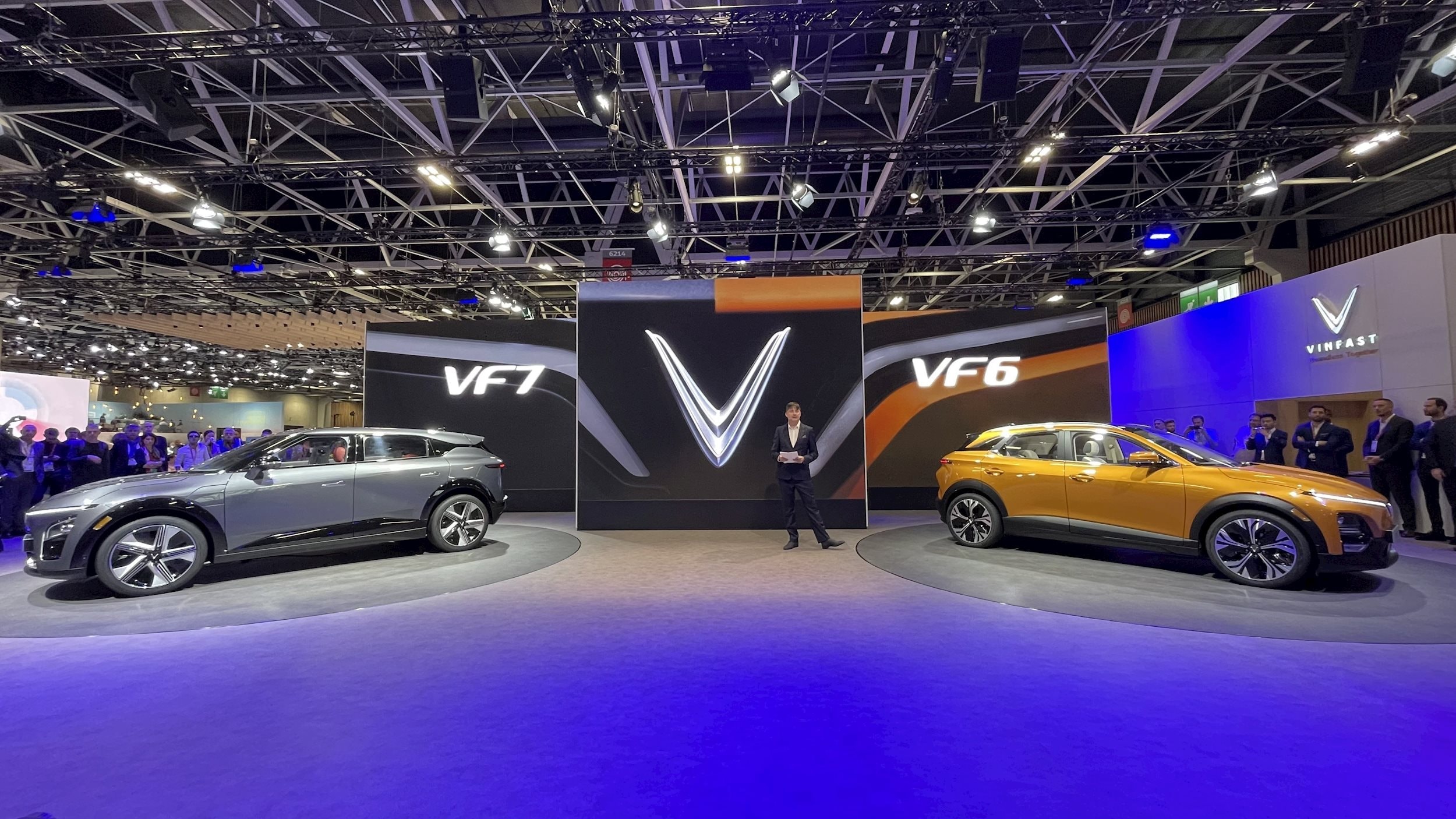 vna_potal_vinfast_trinh_lang_4_mau_o_to_dien_tai_paris_motor_show_2022_6390948.jpeg