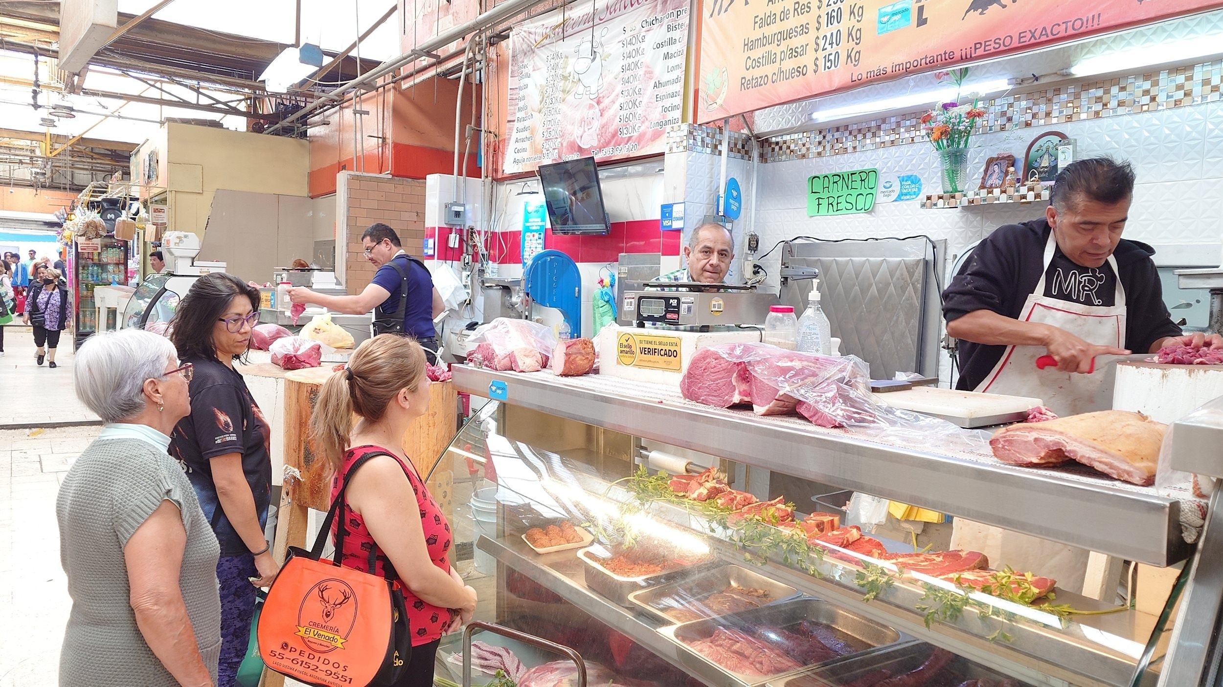vna_potal_mexico_gia_thuc_pham_tang_nhe_sau_khi_my_ap_thue_7886912.jpg