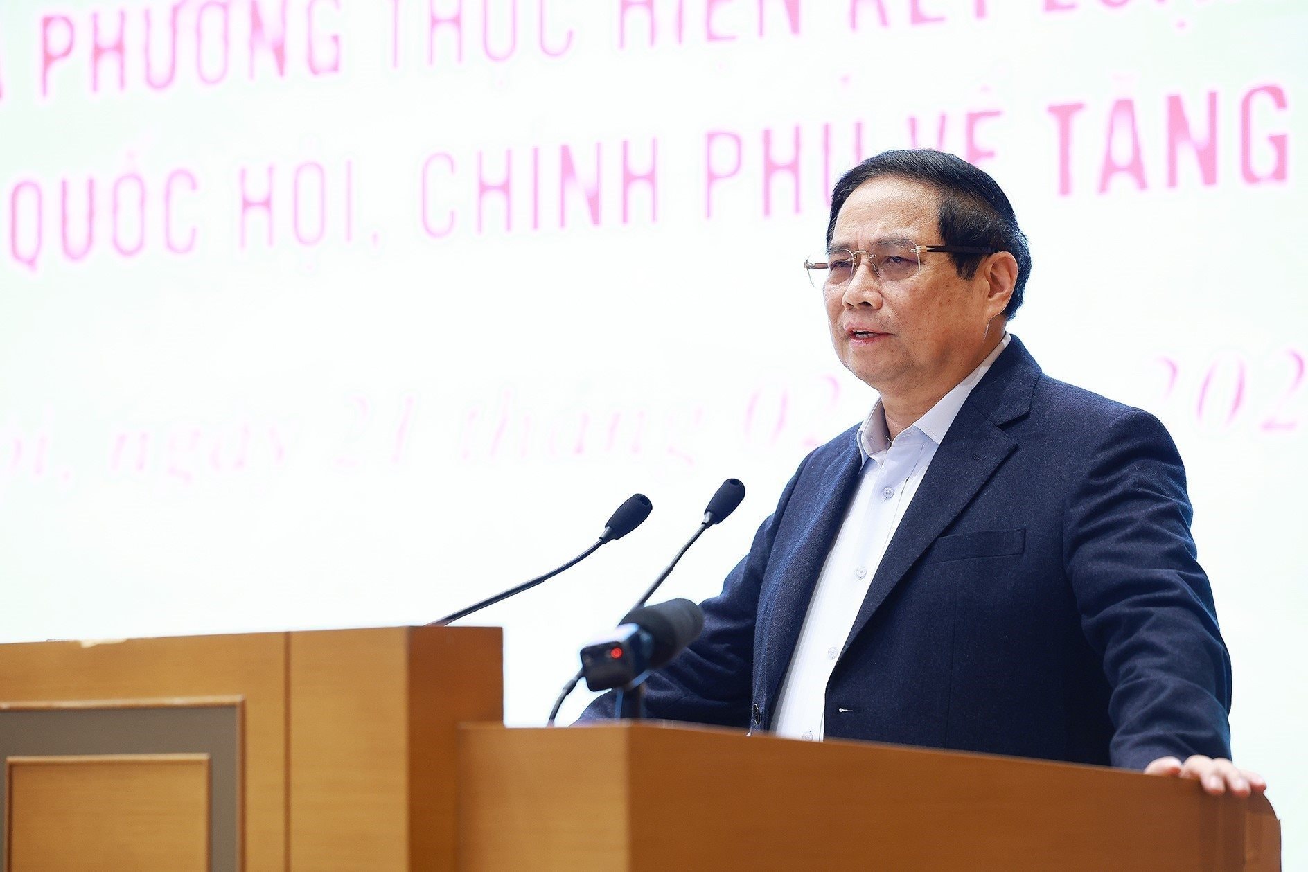 vna_potal_thu_tuong_chu_tri_hoi_nghi_chinh_phu_voi_cac_dia_phuong_ve_tang_truong_kinh_te_7866666.jpg