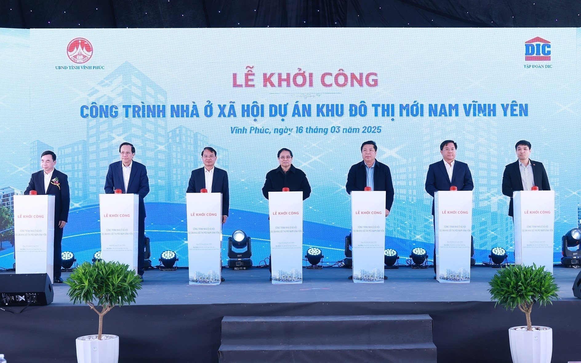 vna_potal_thu_tuong_du_le_khoi_cong_nha_o_xa_hoi_tai_vinh_phuc_7915707.jpg