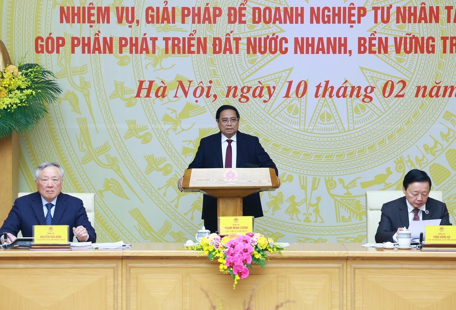 vna_potal_hoi_nghi_thuong_truc_chinh_phu_gap_go_doanh_nghiep_7847964.jpg