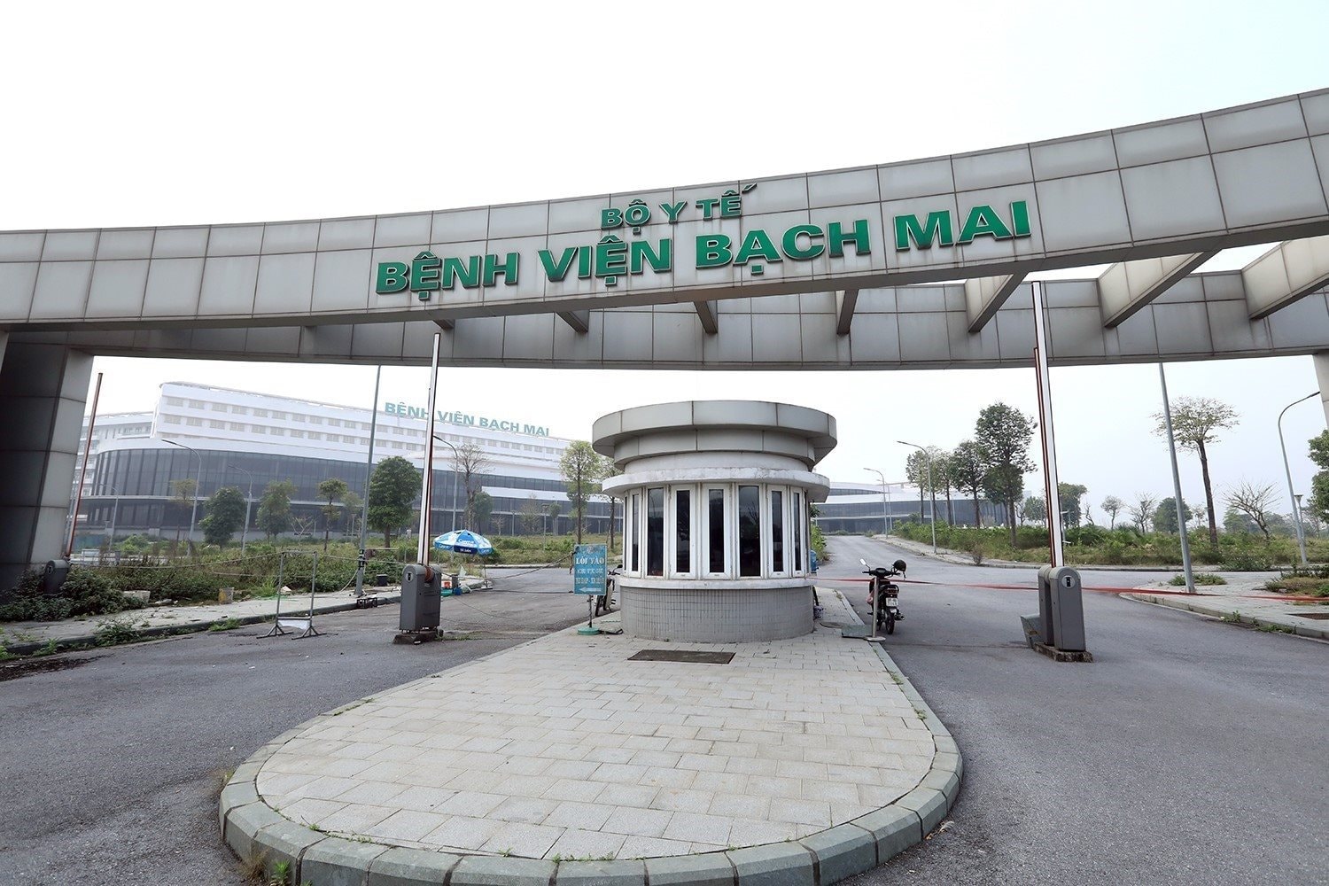 vna_potal_bo_y_te_tim_phuong_an_thao_go_hai_benh_vien_lon_bi_bo_hoang_lang_phi_6798893.jpg
