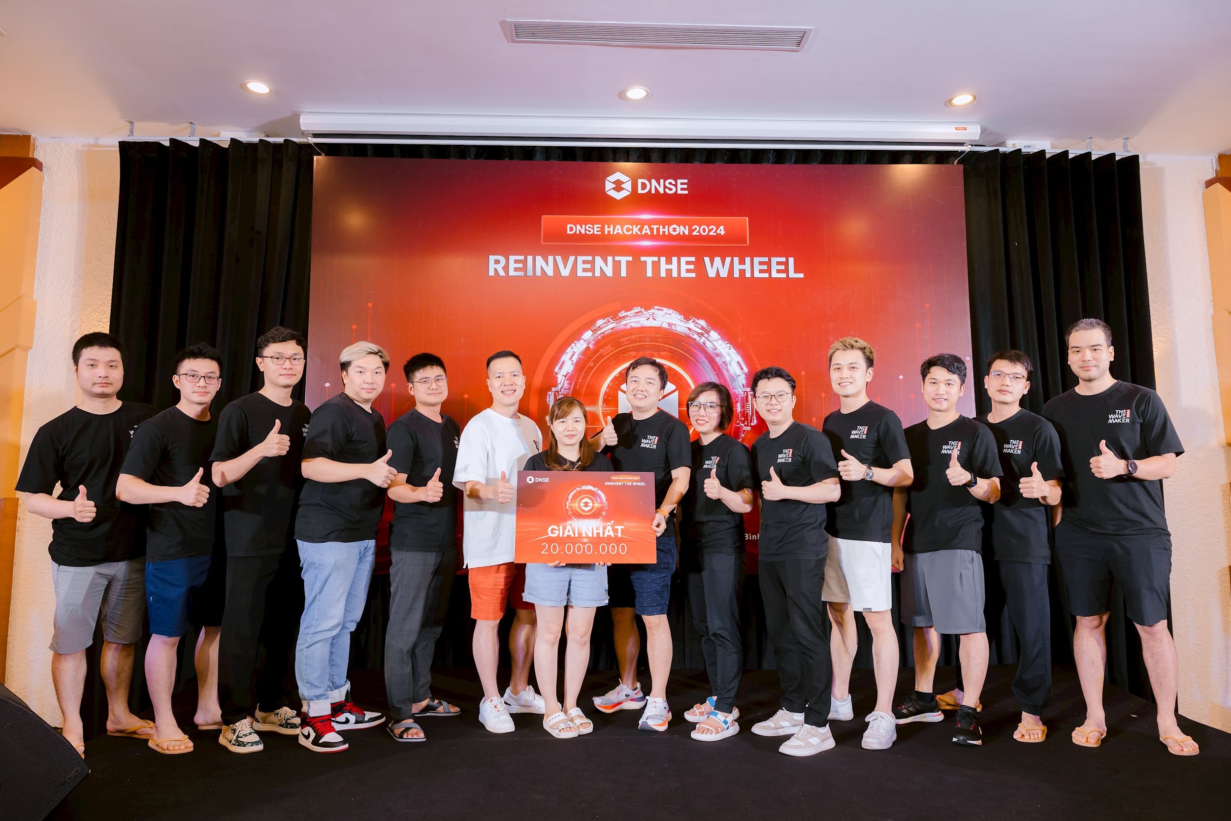 hackathon-2024_-reinvent-the-wheel.jpg