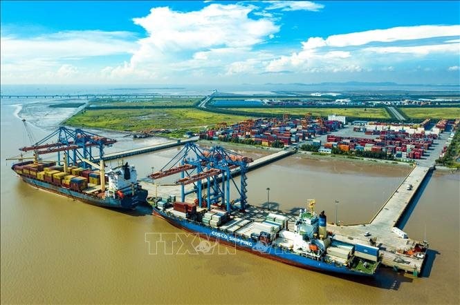 423-cang-hai-phong-270324.jpg