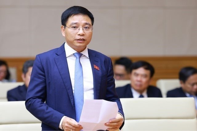 vna-potal-thu-tuong-trao-quyet-dinh-cho-bo-truong-bo-tai-chinh-va-bo-truong-bo-giao-thong-van-tai-77289931.jpg
