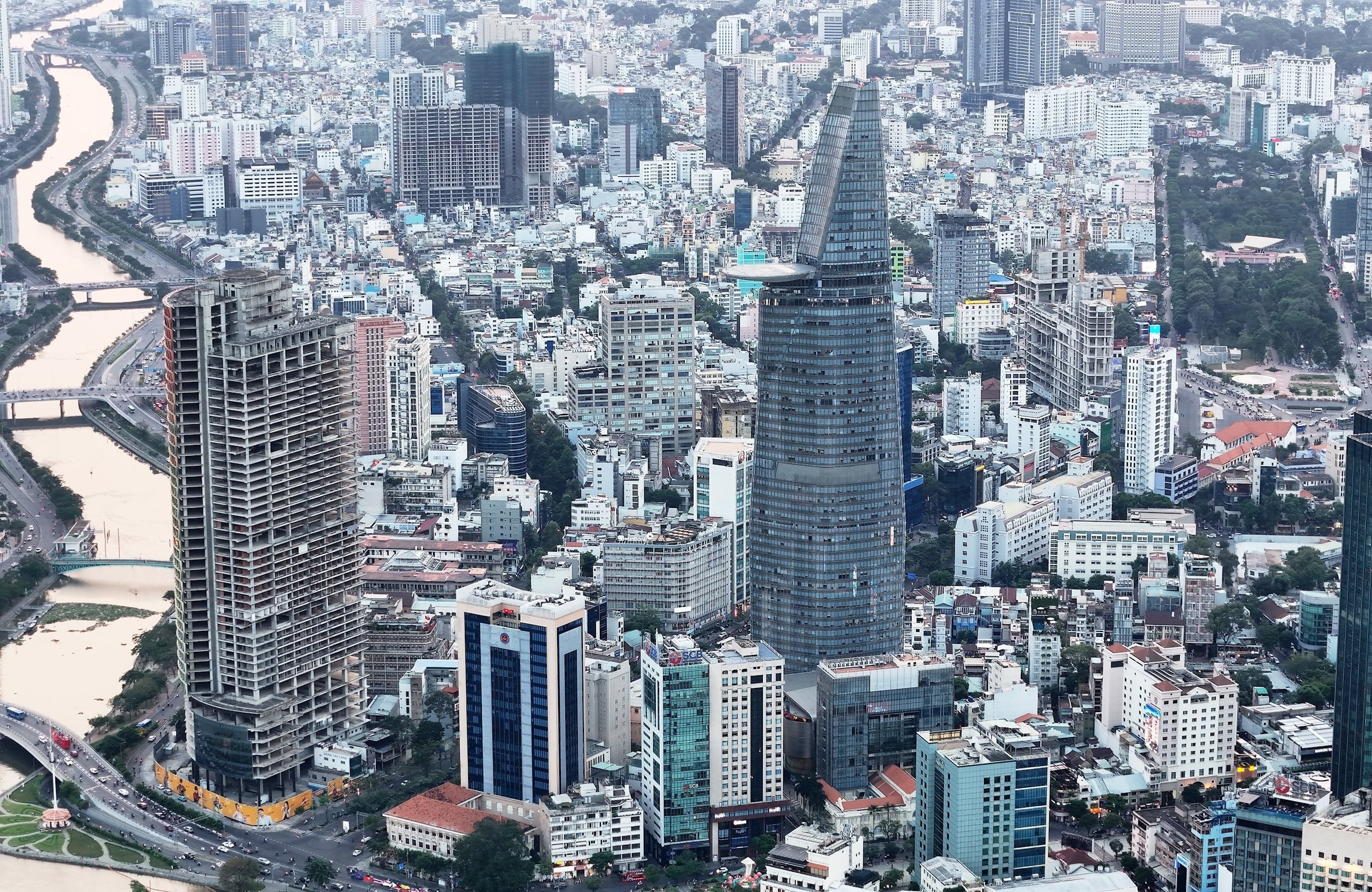 vna_potal_trung_tam_tai_chinh_thanh_pho_ho_chi_minh_dat_tai_phuong_sai_gon_ben_thanh_va_khu_thu_thiem_8157054.jpg