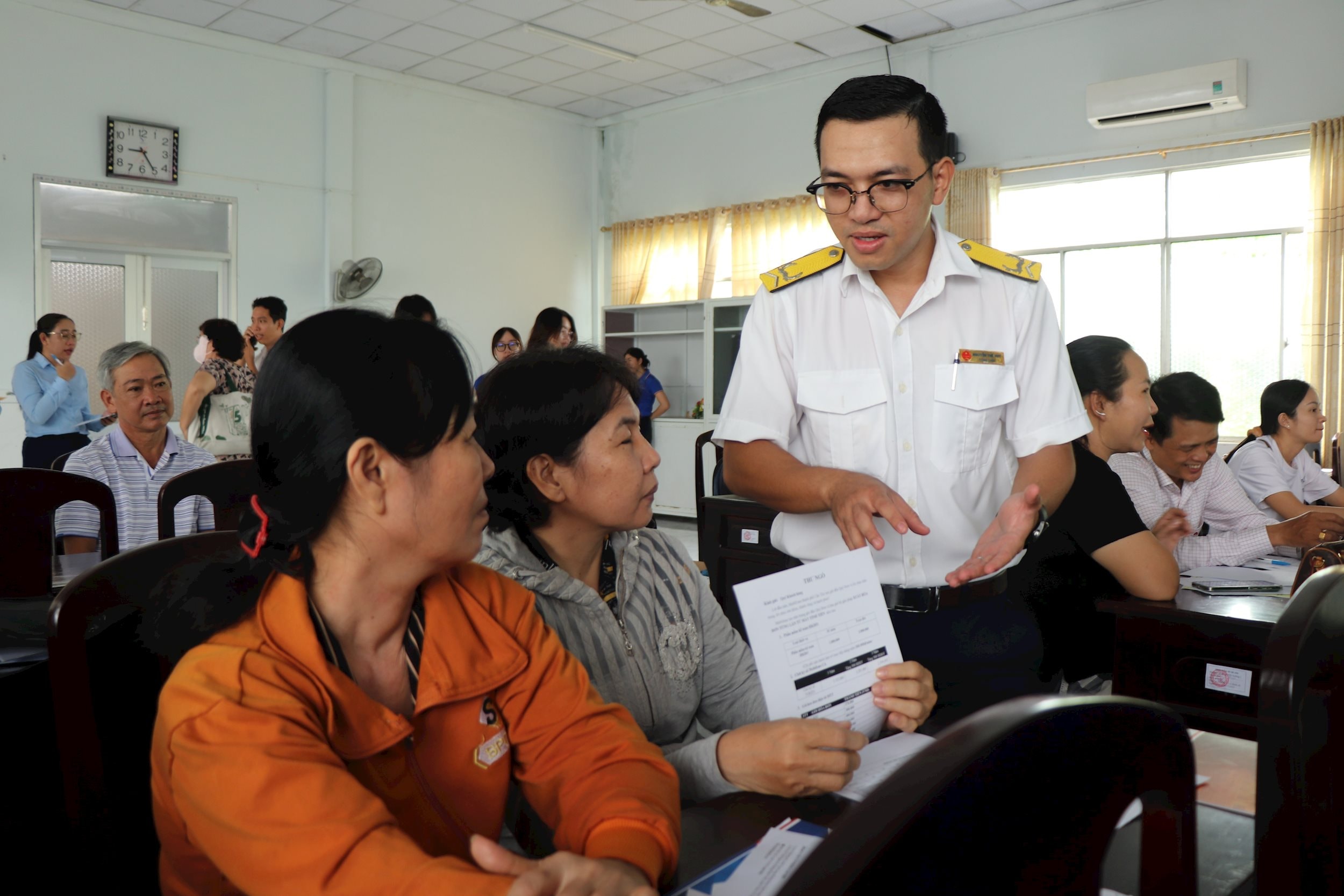 vna_potal_can_tho_tap_trung_trien_khai_chuyen_doi_mo_hinh_tu_thue_khoan_sang_ke_khai_doi_voi_ho_kinh_doanh_8402726.jpg