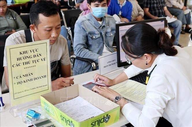 vna_potal_cuc_thue_mo_dot_cao_diem_15_ngay_ho_tro_ca_nhan_ho_kinh_doanh_ke_khai_thue_theo_nghi_dinh_68_stand-2-.jpg