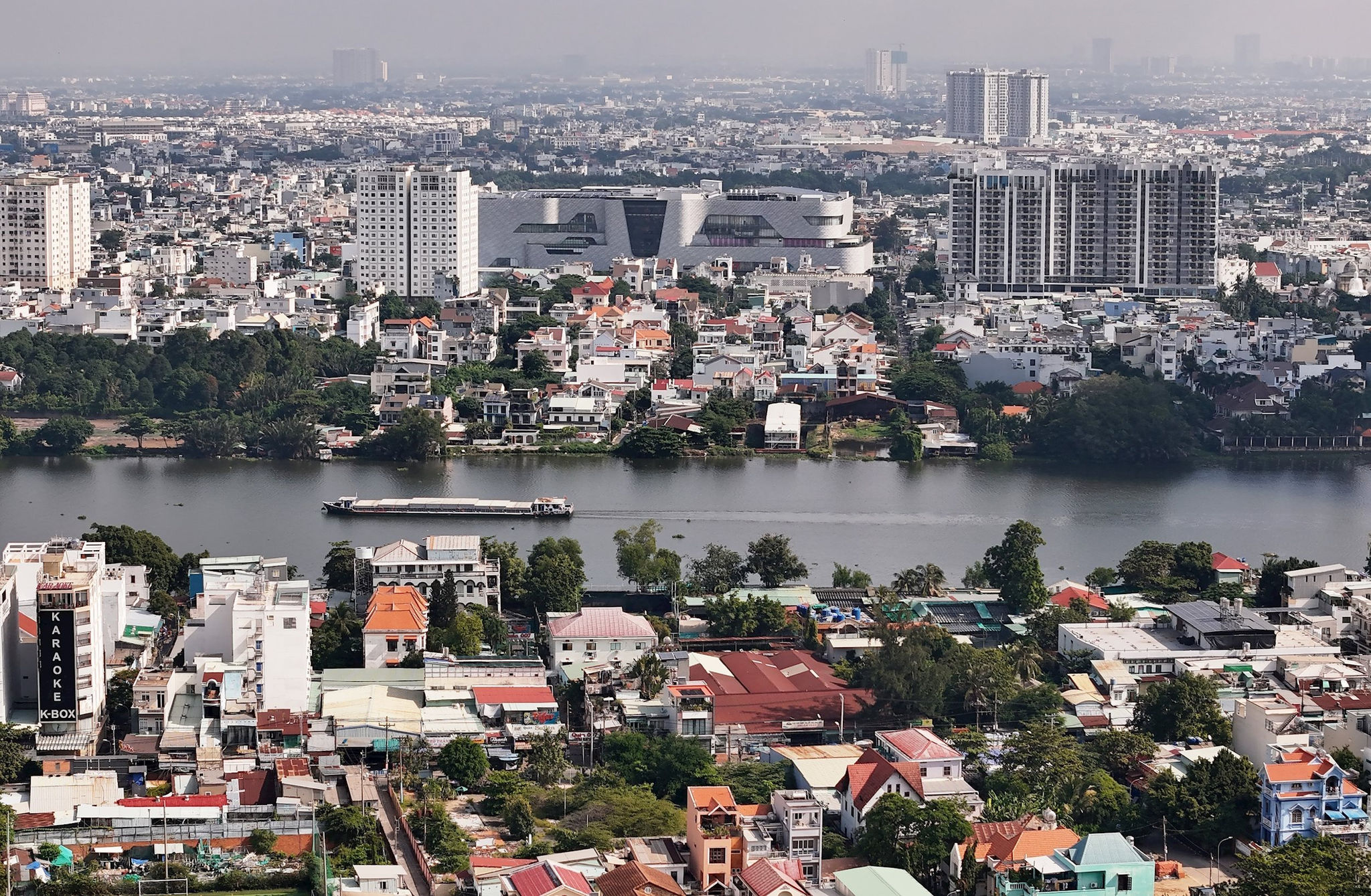 vna_potal_tp_ho_chi_minh_tang_toc_cap_so_hong_cho_nguoi_mua_nha_8829678.jpg