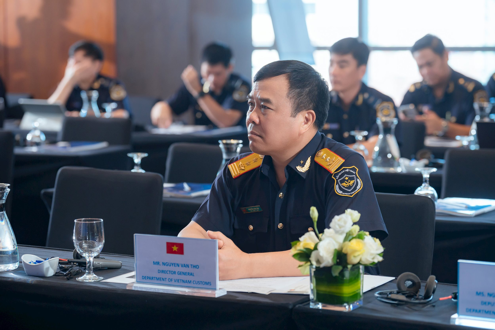 6.cuc-truong-cuc-hai-quan-nguyen-van-tho-tai-mot-hoi-nghi-quoc-te-gop-phan-khang-dinh-vai-tro-va-vi-the-ngay-cang-duoc-nang-cao-cua-hai-quan-viet-nam..jpg